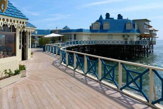5 restaurantes con vista al mar para una cita en pareja