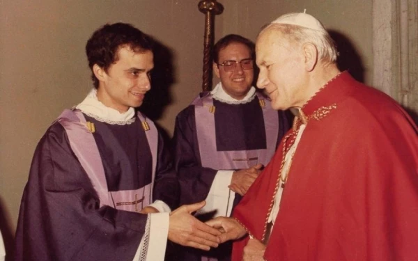 Robert jugaba mucho al tenis cuando estaba en Perú